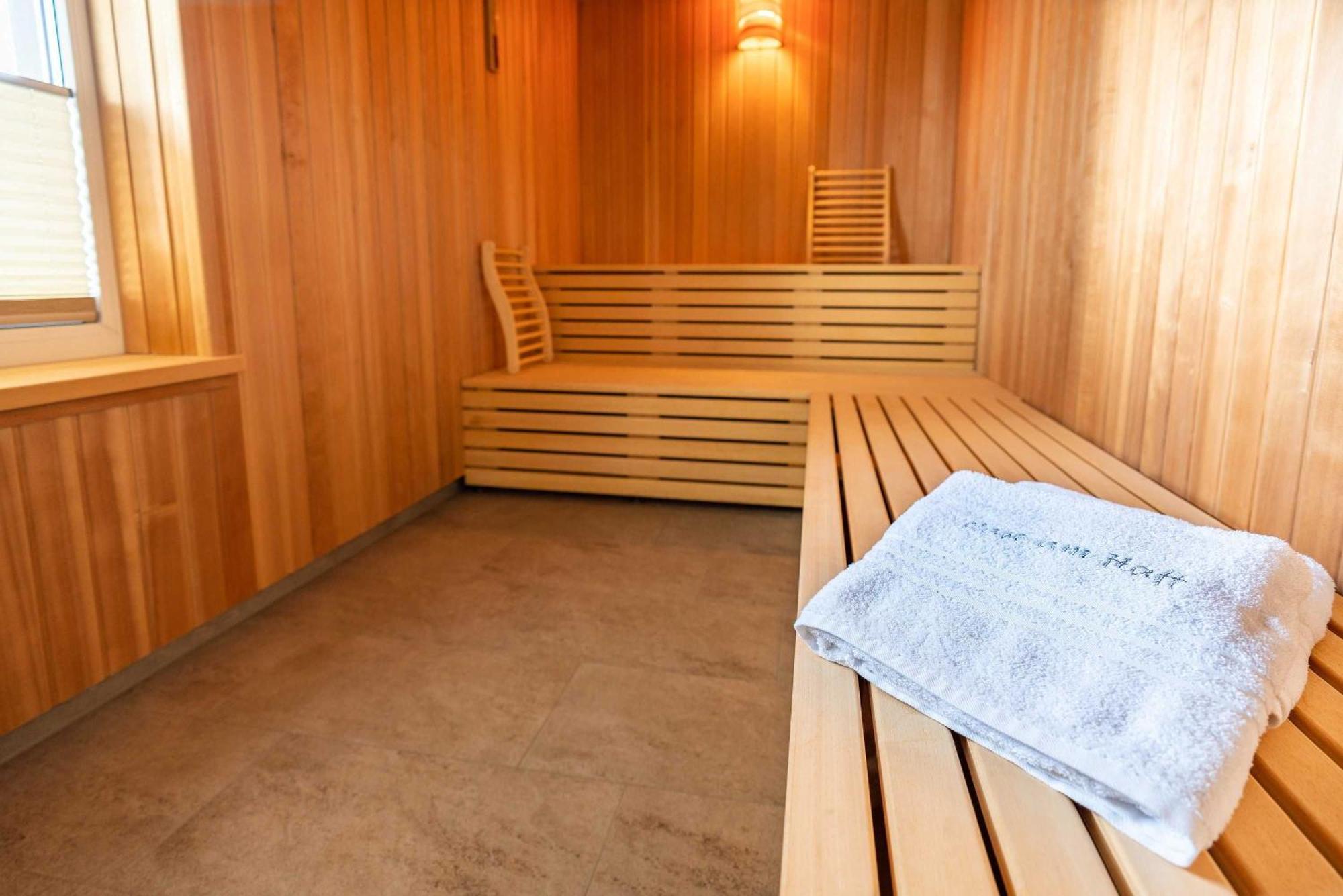 Terrassenwohnung "Inselhain" - Oase Am Haff Garz  Экстерьер фото
